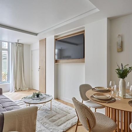 Apartment Centre De Paris By Studio Prestige Exterior photo